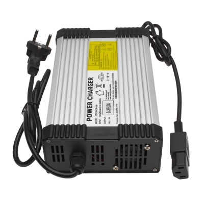Сетевое зарядное устройство для АКБ Merlion 12V(14,6V)-20A-240W