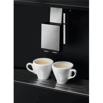 Кофемашина Electrolux KBC85X