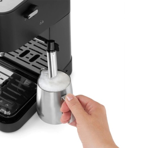 Рожковая кофеварка эспрессо DeLonghi EC260BK