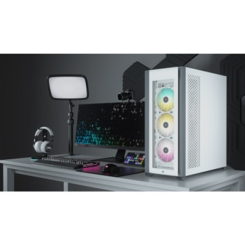 Корпус Corsair iCUE 7000X RGB Tempered Glass White (CC-9011227-WW) Корпус Corsair iCUE 7000X RGB Tempered Glass White (CC-9011227-WW)
