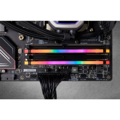 Модуль памяти для компьютера DDR4 16GB (2x8GB) 3600 MHz Vengeance RGB PRO Corsair (CMW16GX4M2Z3600C18)