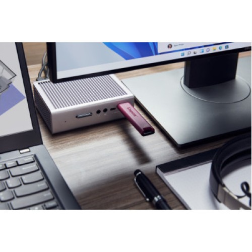 USB флеш накопитель Kingston 1TB DataTraveler Max Type-A USB 3.2 RED (DTMAXA/1TB)