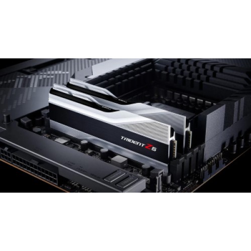 Модуль памяти для компьютера DDR5 64GB (2x32GB) 6000 MHz Trident Z5 Silver G.Skill (F5-6000J3238G32GX2-TZ5S)