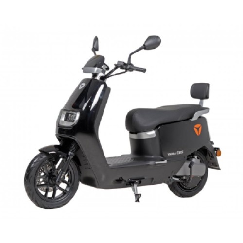 Электроскутер Yadea E8S 2000Вт, чорний (1605953) Электроскутер Yadea E8S 2000Вт, чорний (1605953)