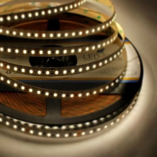 Светодиодная лента LED-STIL 4000K 2 Вт/м 2835 120 діодів IP33 24 Вольта 220 lm нейтральне світло (DFN2835-120B4-2w-IP33-24V)
