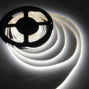 Світлодіодна стрічка LED-STIL 5000K 9 Вт/м COB 480 діодів IP33 24 Вольта 990 lm біле денне світло (UC5-24-480-8-90)