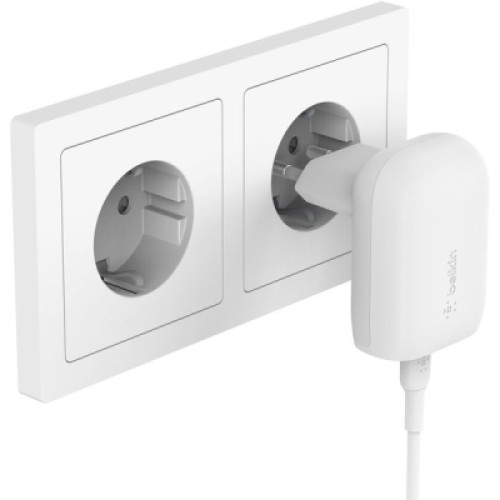 Зарядное устройство Belkin 30W USB-С GAN PD PPS white (WCA005VFWH)