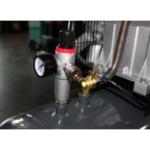 Компрессор GTM 100л, 400/300л/мин, 2,2кВт, 10бар, 220В, 2 цилиндра (KCH2070B-100L) Компрессор GTM 100л, 400/300л/мин, 2,2кВт, 10бар, 220В, 2 цилиндра (KCH2070B-100L)