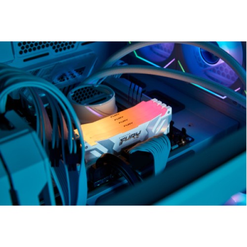 Модуль памяти для компьютера DDR5 64GB (2x32GB) 6000 MHz Renegade RGB White XMP Kingston Fury (ex.HyperX) (KF560C32RWAK2-64)