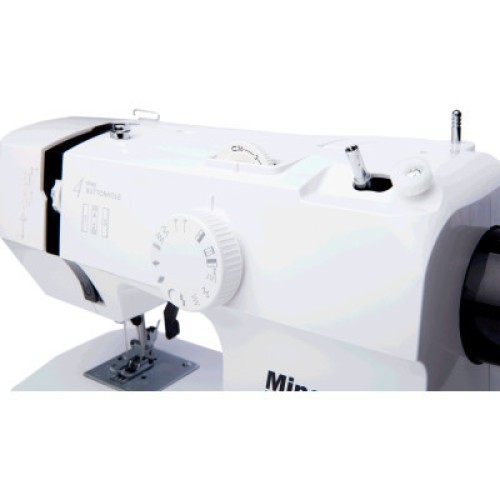 Швейная машина Minerva MAX30