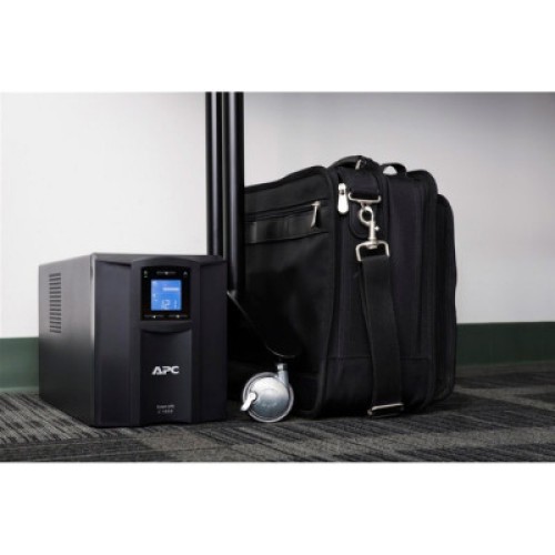 Источник бесперебойного питания APC Smart-UPS C 1000VA LCD with SmartConnect (SMC1000IC)