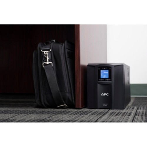 Источник бесперебойного питания APC Smart-UPS C 1000VA LCD with SmartConnect (SMC1000IC)