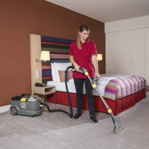 Насадка на пылесос Karcher для пола, с шарниром, 240 мм (4.130-007.0)