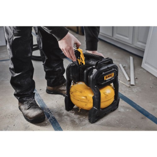 Компрессор DeWALT безмасляный, 18 B XR Li-lon, 48 л/мин (без АКБ и ЗУ) (DCC1018N)