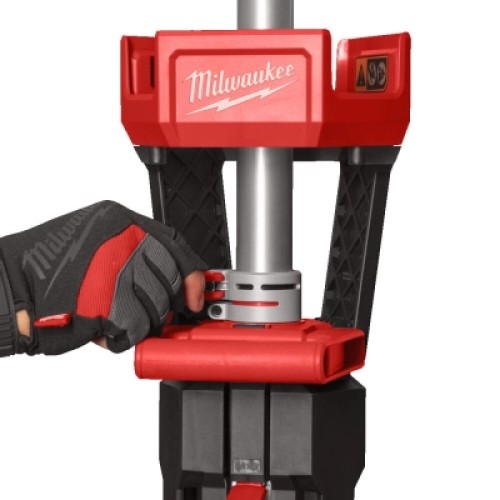 Прожектор Milwaukee M18SAL2-0 (без АКБ и ЗУ) (4933492486) Прожектор Milwaukee M18SAL2-0 (без АКБ и ЗУ) (4933492486)