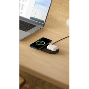 Зарядное устройство Belkin 2in1 15W Pad Qi2 black (WIZ021VFBK)