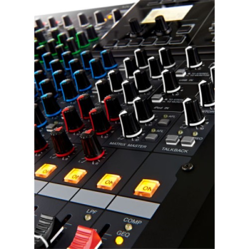 Микшерный пульт Yamaha MGP32X