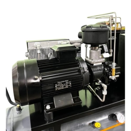 Компрессор GTM 150л, 420л/хв, 4кВт, 8бар, 380V (DLG4V 380)