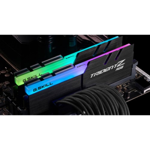 Модуль памяти для компьютера DDR4 32GB (2x16GB) 3200 MHz TridentZ RGB Black For AMD G.Skill (F4-3200C16D-32GTZRX)