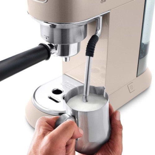 Рожковая кофеварка эспрессо DeLonghi EC 885 BG