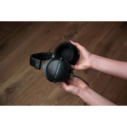 Наушники Beyerdynamic DT 1770 Pro MK II Black (531069)