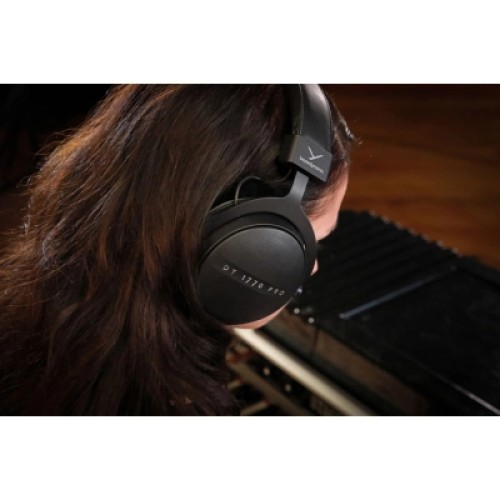 Наушники Beyerdynamic DT 1770 Pro MK II Black (531069)
