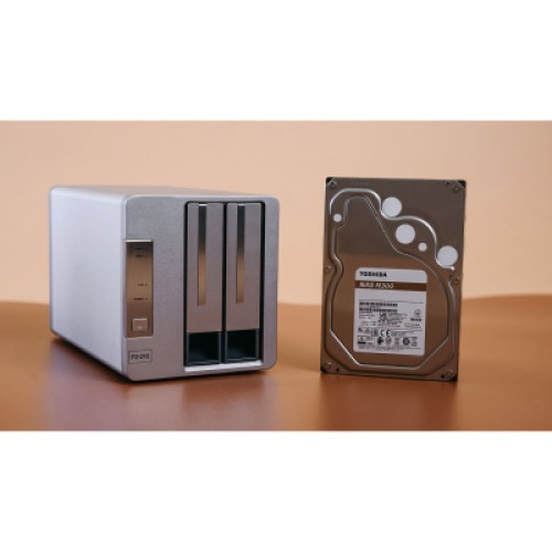 Жесткий диск 3.5" 16TB N300 Toshiba (HDWG51GUZSVA)