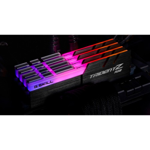 Модуль памяти для компьютера DDR4 128GB (4x32GB) 3600 MHz Trident Z RGB G.Skill (F4-3600C18Q-128GTZR)