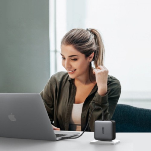 Зарядное устройство Ugreen 4xUSB 100W (3xUSB-C+USB-A) Gan Tech Fast GAN Charger black CD226 (40747)