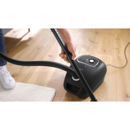 Пылесос Bosch BGB41BA1