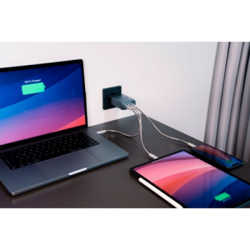 Зарядное устройство Verbatim GaN 100 W 4 ports (2xUSB-C-100 W,USB-C 65 W /USB-A -3.0) (32202)
