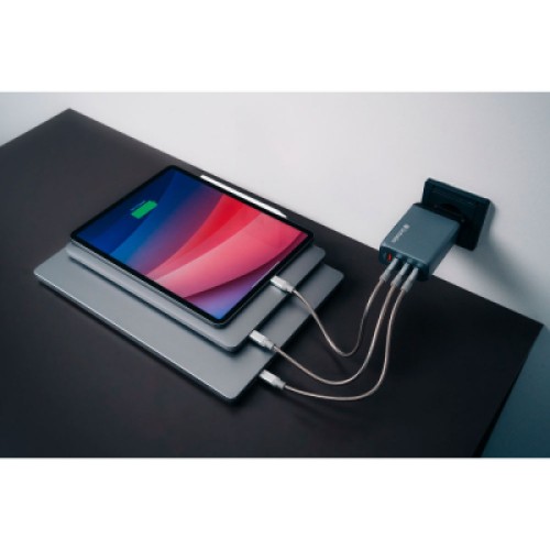Зарядное устройство Verbatim GaN 240 W 4 ports (USB-C-140 W,USB-C-100 W,USB-C-65 W /USB-A -3.0) (32205)