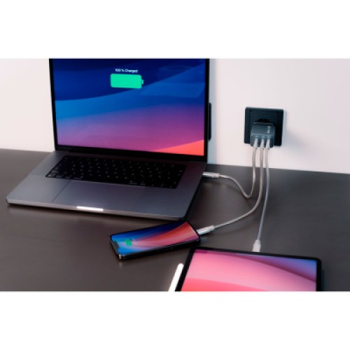 Зарядное устройство Verbatim GaN 65 W 3 ports (2xUSB-C-65 W /USB-A -3.0) (32201)