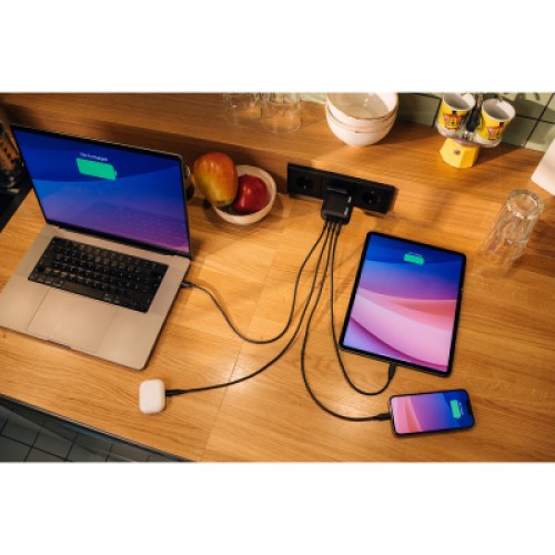 Зарядное устройство Verbatim MiniGaN 100 W 4 ports (3xUSB-C/1xUSB-A) (32231)
