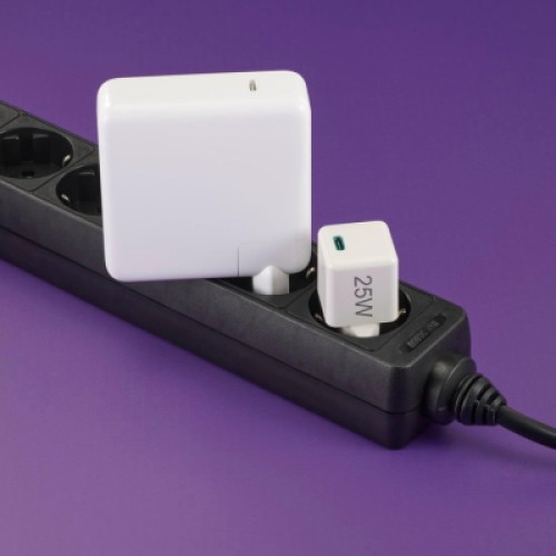 Зарядное устройство Hama 25W USB-С PD white (00201981)