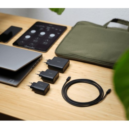 Зарядное устройство Trust Maxo 65W USB-C PD black (24817_TRUST)
