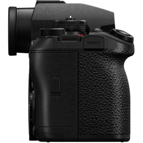 Цифровой фотоаппарат Panasonic Lumix DC-S1R II Body (DC-S1RM2E)