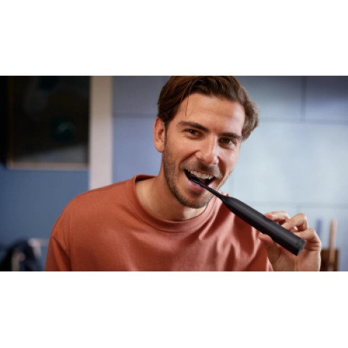 Электрическая зубная щетка Philips HX7111/01