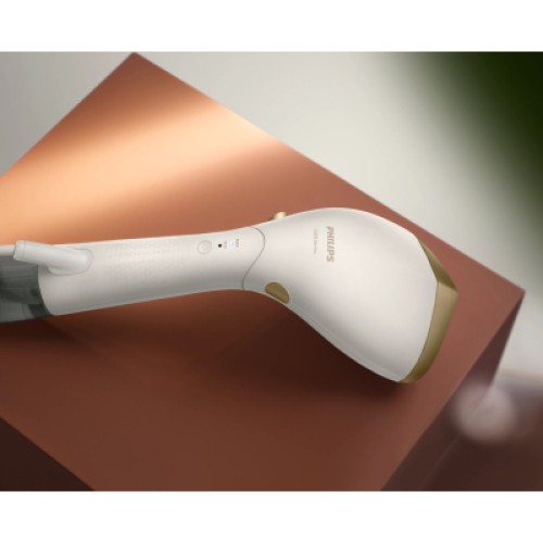 Отпариватель для одежды Philips STH7030/10