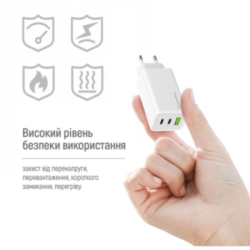 Зарядное устройство ColorWay C101B GaN Mini 100W PD PPS 2xUSB-C + USB-A white (CW-CHS061PD-WT)