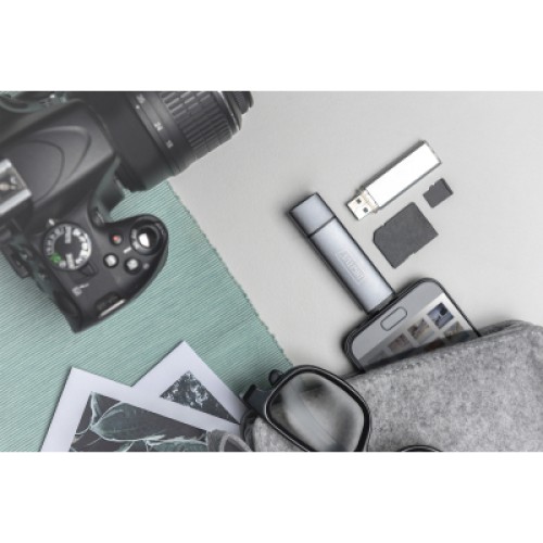 Считыватель флеш-карт Digitus USB-C/USB 3.0 SD/MicroSD (DA-70886)