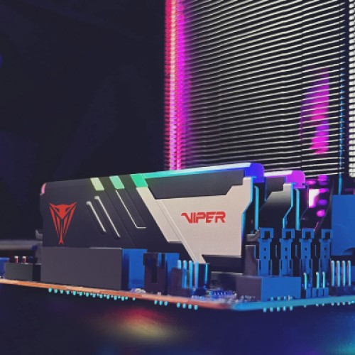 Модуль памяти для компьютера DDR5 32GB (2x16GB) 6000 MHz Viper Venom RGB Patriot (PVVR532G600C30K)