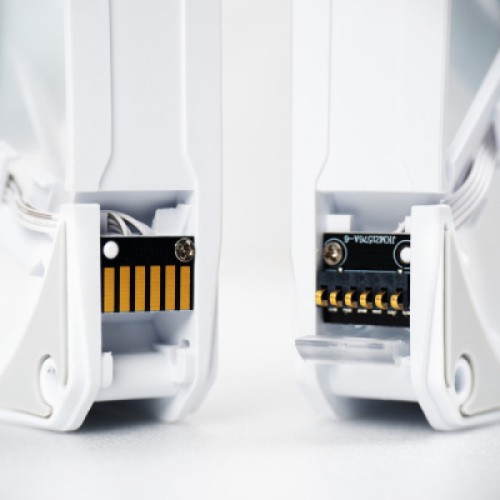 Система жидкостного охлаждения Chieftec Iceberg 240 ARGB WHITE (CLC-240-RGB-W) Система жидкостного охлаждения Chieftec Iceberg 240 ARGB WHITE (CLC-240-RGB-W)