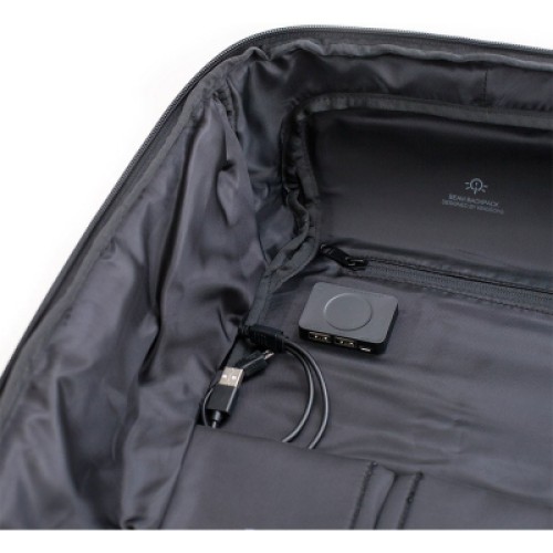 Рюкзак для ноутбука Kingsons 15.6" solar backpack Black (K9386W)