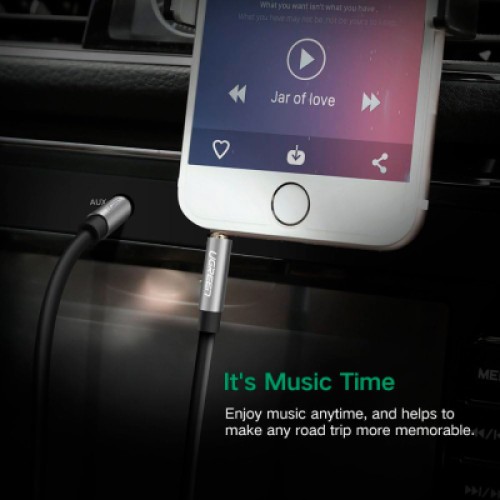 Кабель мультимедийный 3.5mm M to 3.5mm M 0.5m AV119 black Ugreen (10732)