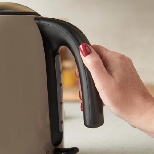 Электрочайник Russell Hobbs 28511-70 Электрочайник Russell Hobbs 28511-70