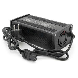 Мережевий зарядний пристрій для АКБ Voltronic YT-4820 48V 20A (YT-4820)