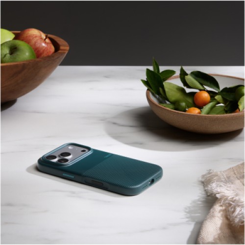 Чехол для мобильного телефона Apple Beats Rugged iPhone 17 Pro Rocky Blue Model A3514 (MGJN4LL/A) Чехол для мобильного телефона Apple Beats Rugged iPhone 17 Pro Rocky Blue Model A3514 (MGJN4LL/A)