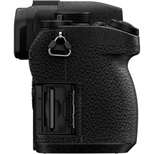 Цифровой фотоаппарат Panasonic DC-G97 Kit 12-60 mm f3.5-5.6 (DC-G97ME) Цифровой фотоаппарат Panasonic DC-G97 Kit 12-60 mm f3.5-5.6 (DC-G97ME)