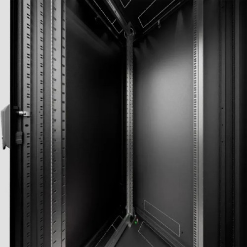 Шкаф напольный Conteg 42U iSEVEN 19" 600x600, RAL9005 (RI7-42-60/60-H)